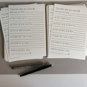 Tillykke med dit navn (barnedb eller navngivningsfest)